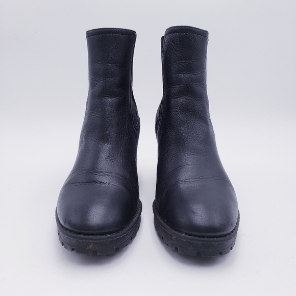 Vince Leather Chelsea Boot Lug Sole Platform Henderson Water-Resistant Black 9 - Picture 3 of 11